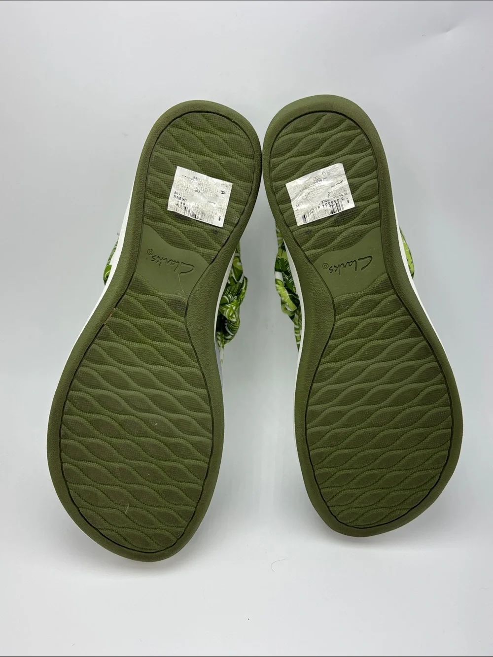 Cloudsteppers by Clarks Arla Nicole‎ Green Jersey Thong Sandals - 11W